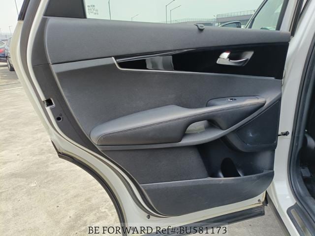 
								KIA SORENTO 2015 full									