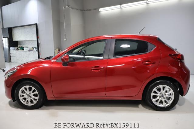 
								MAZDA 2 2015 full									