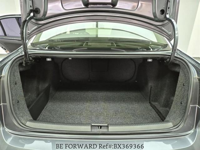 
								VOLKSWAGEN JETTA full									