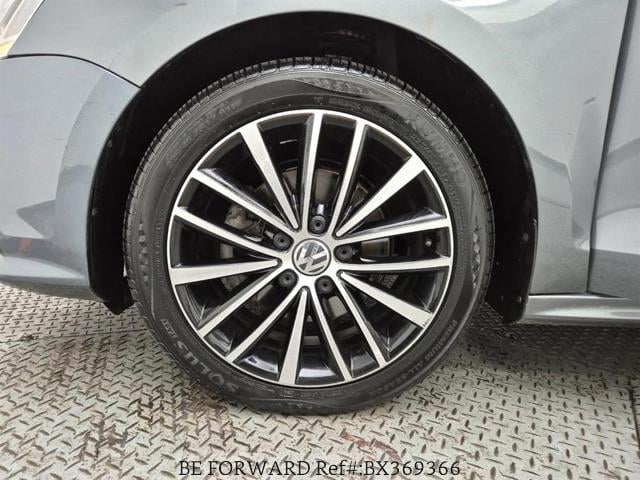
								VOLKSWAGEN JETTA full									