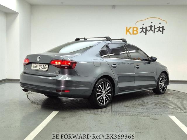 
								VOLKSWAGEN JETTA full									