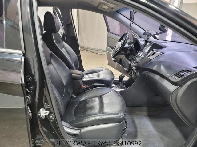 
								HYUNDAI ACCENT 2015 full									
