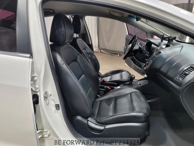 
								KIA K3 2014 full									