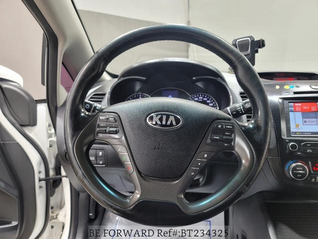 
								KIA K3 2014 full									
