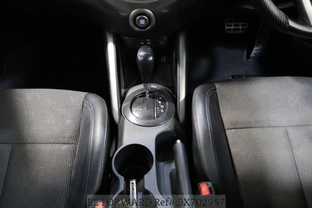 
								HYUNDAI VELOSTER 2015 full									