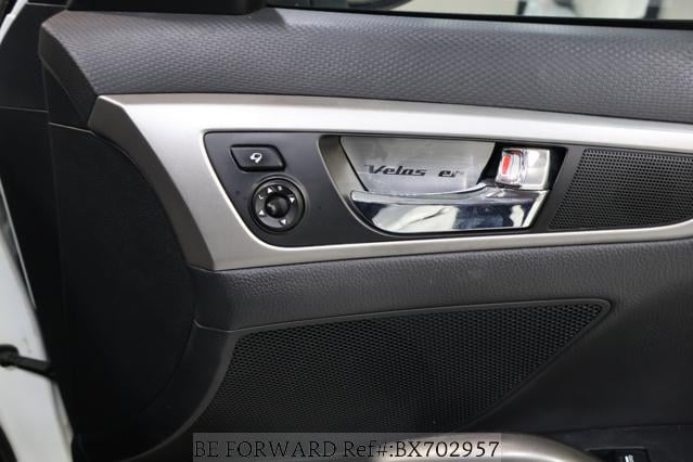 
								HYUNDAI VELOSTER 2015 full									