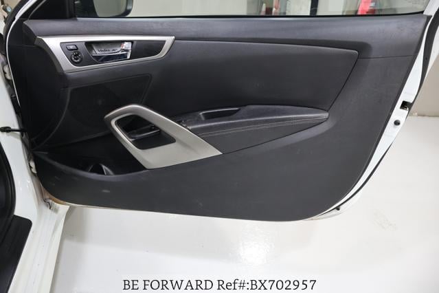 
								HYUNDAI VELOSTER 2015 full									