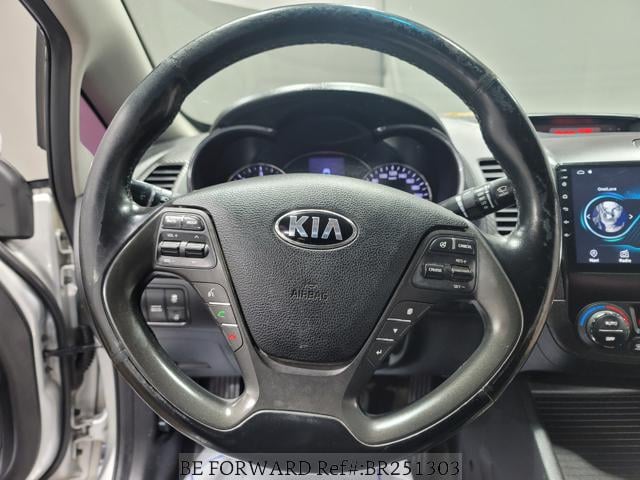 
								KIA K3 full									