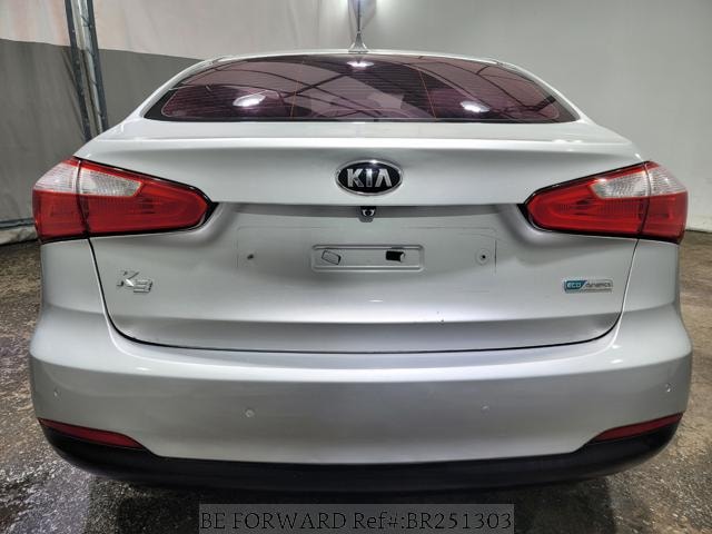 
								KIA K3 full									