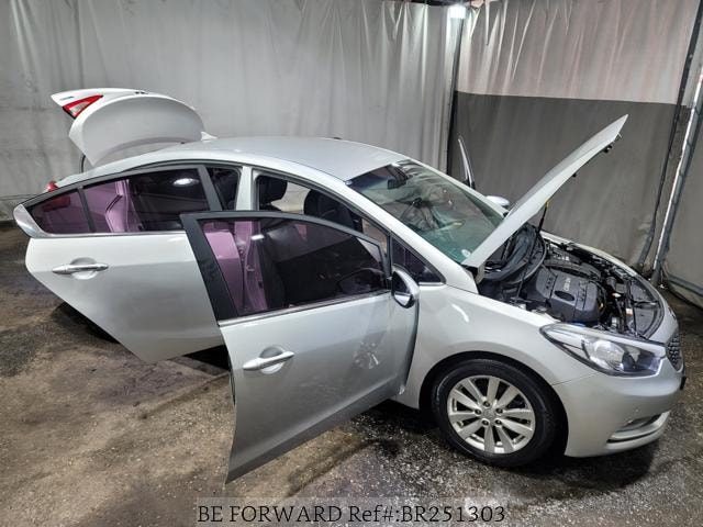 
								KIA K3 full									