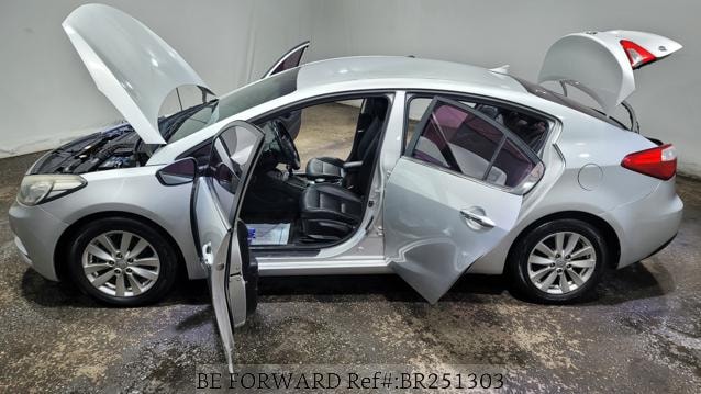 
								KIA K3 full									