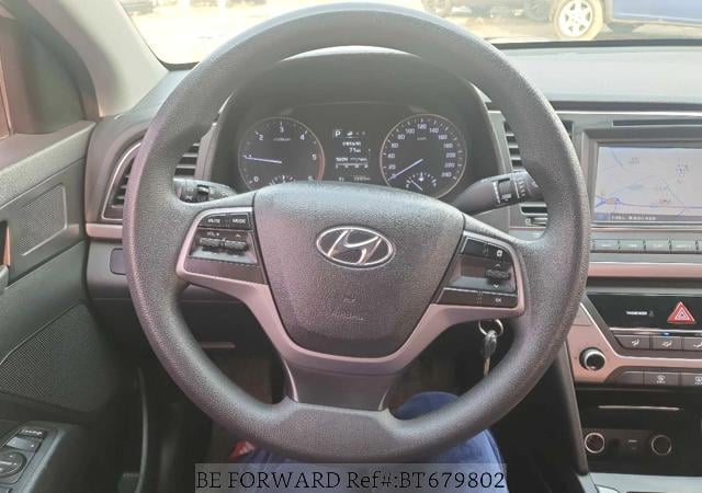
								HYUNDAI AVANTE full									