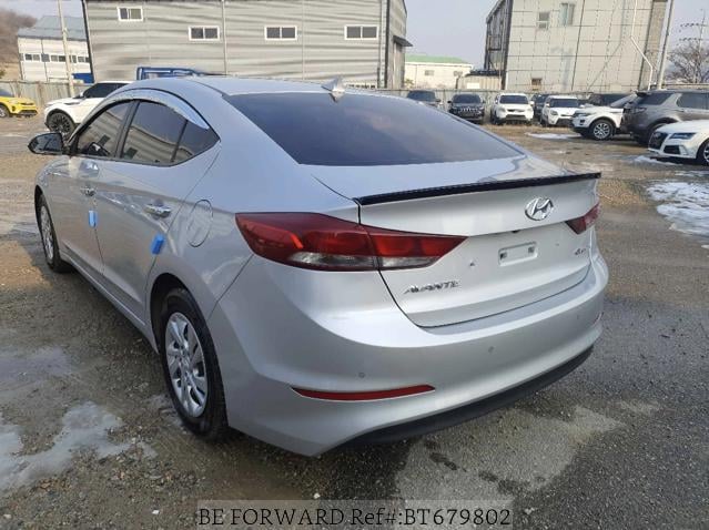 
								HYUNDAI AVANTE full									