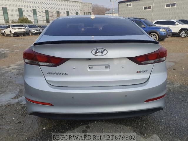 
								HYUNDAI AVANTE full									