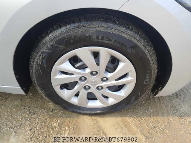 
								HYUNDAI AVANTE full									