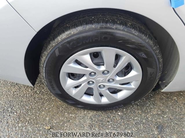 
								HYUNDAI AVANTE full									