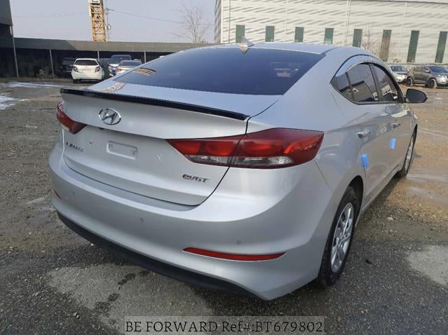 
								HYUNDAI AVANTE full									