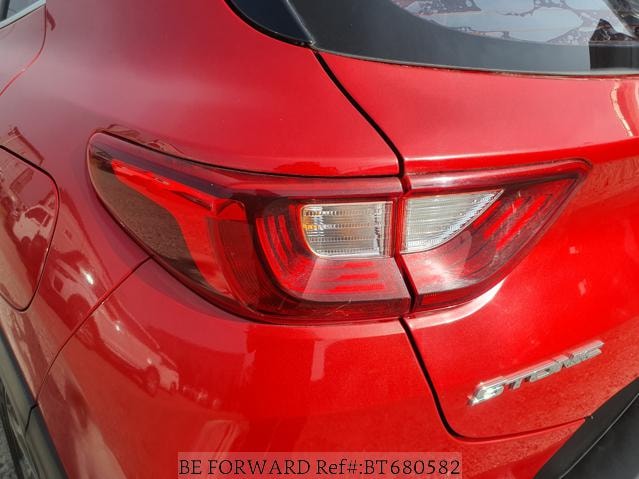 
								KIA STONIC full									