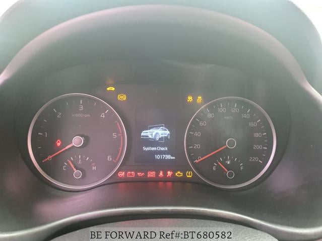 
								KIA STONIC full									