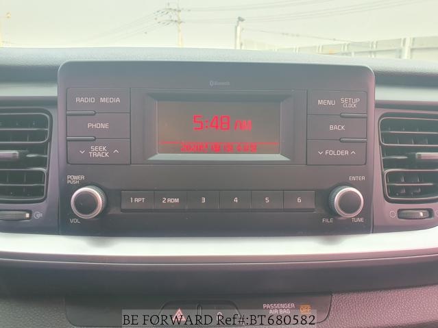 
								KIA STONIC full									
