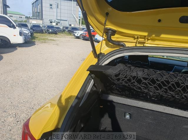 
								KIA STONIC full									