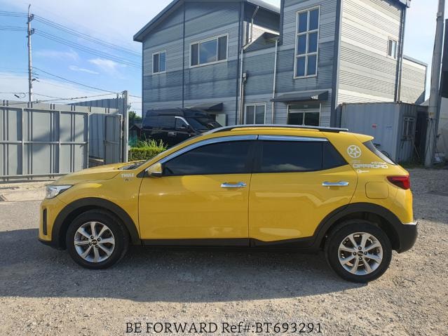 
								KIA STONIC full									