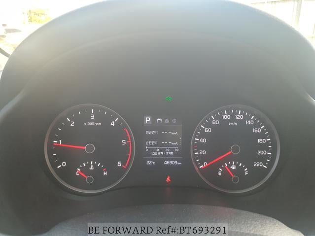 
								KIA STONIC full									