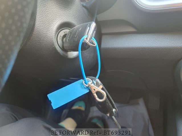 
								KIA STONIC full									