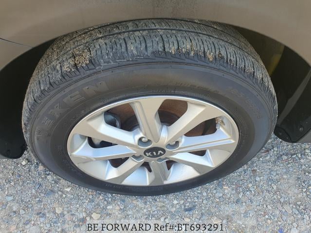 
								KIA STONIC full									