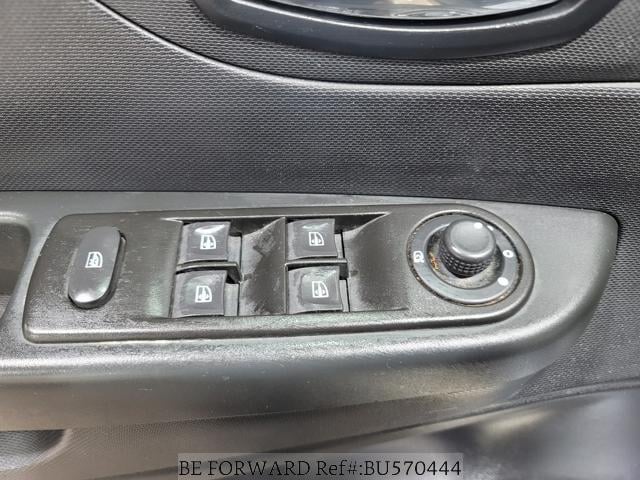 
								RENAULT SAMSUNG QM3 full									