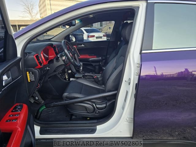 
								KIA SPORTAGE full									