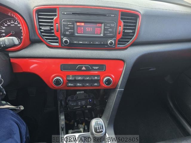 
								KIA SPORTAGE full									