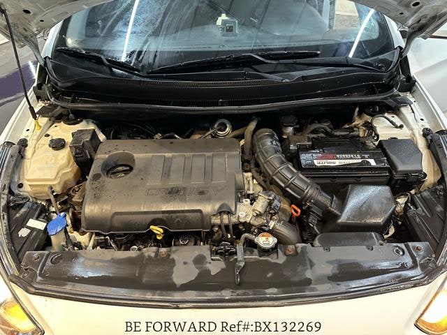 
								HYUNDAI ACCENT 2015 full									