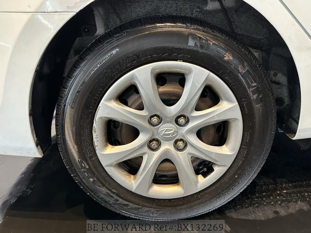 
								HYUNDAI ACCENT 2015 full									