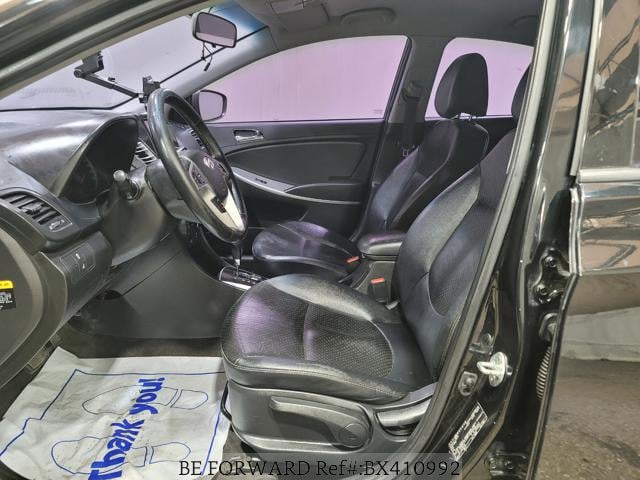
								HYUNDAI ACCENT full									
