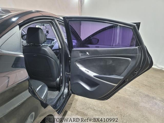 
								HYUNDAI ACCENT full									