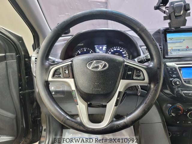 
								HYUNDAI ACCENT full									