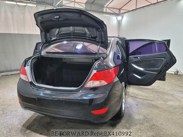 
								HYUNDAI ACCENT full									