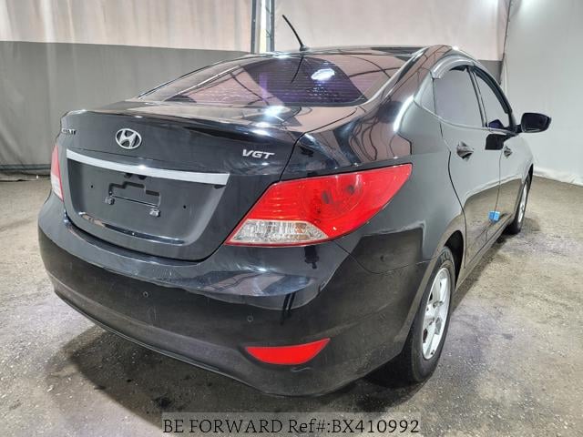 
								HYUNDAI ACCENT full									