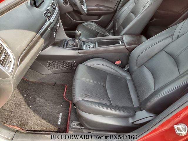 
								MAZDA AXELA 2017 full									