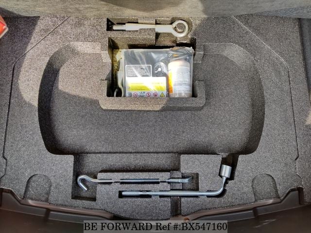 
								MAZDA AXELA 2017 full									