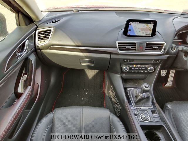 
								MAZDA AXELA 2017 full									