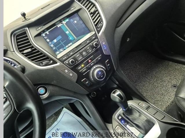 
								HYUNDAI SANTA FE full									