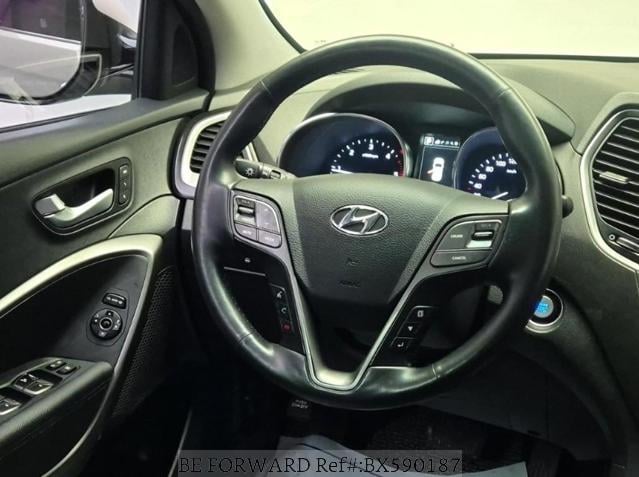 
								HYUNDAI SANTA FE full									