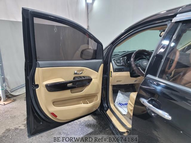 
								KIA NEW CARNIVAL full									