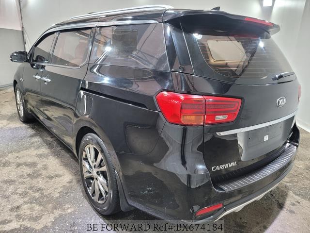 
								KIA NEW CARNIVAL full									