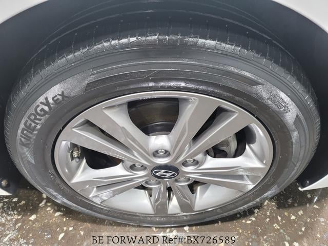 
								HYUNDAI AVANTE full									