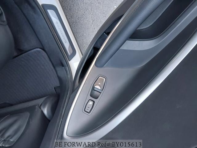 
								HYUNDAI SANTA FE full									