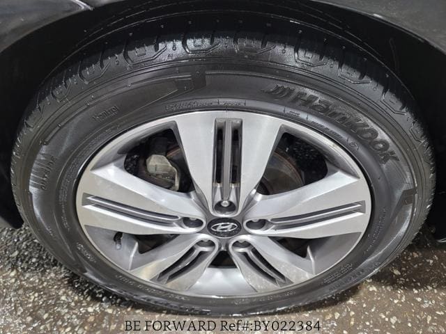 
								HYUNDAI NEW TUCSON full									