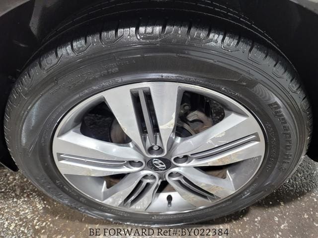 
								HYUNDAI NEW TUCSON full									